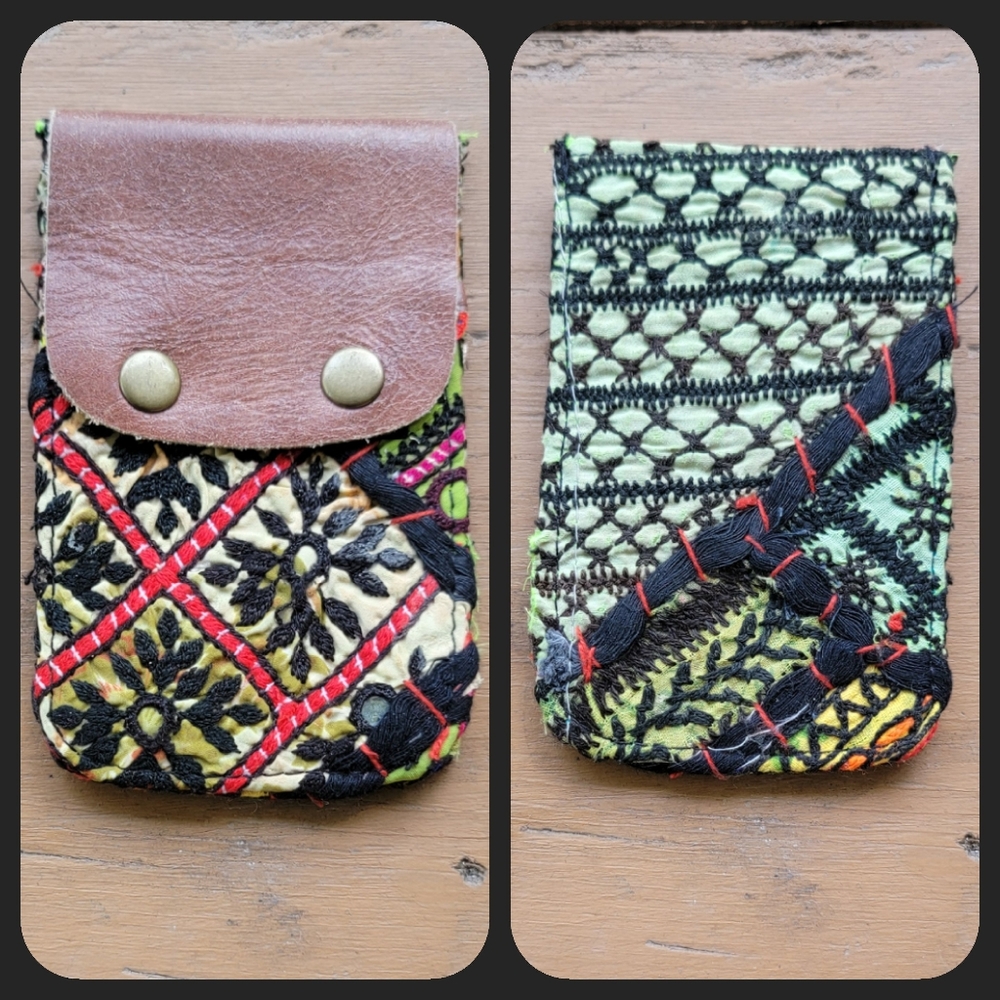 🪬🍄 Free People Boho Embroidered Repurposed vtg banjara hippie Wallet card case